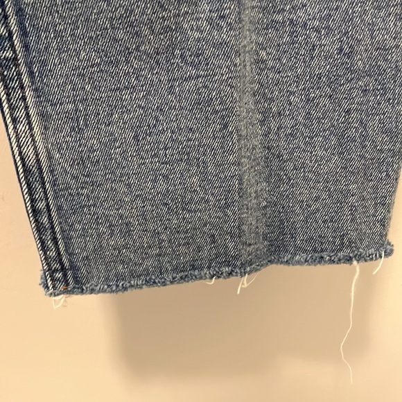 Abercrombie and Fitch ankle at straight ultra high rise - Picture 4 of 5